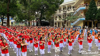 Hơn 5 triệu thiếu nhi cả nước lập kỷ lục đồng diễn gửi thông điệp về lòng biết ơn