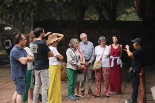 Nâng chất nhân lực ngành du lịch