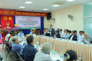 Thiết lập kênh liên lạc hiệu quả để bảo vệ người lao động