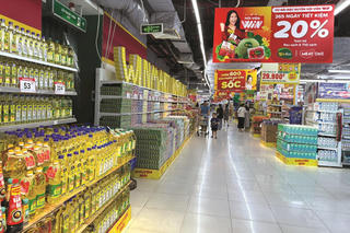 Doanh nghiệp ngành hàng tiêu dùng nhanh: Trước cuộc cạnh tranh khốc liệt