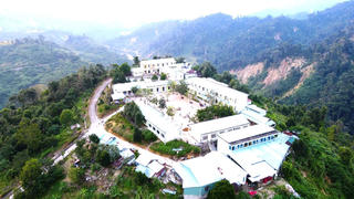 Chăm lo giáo dục và đào tạo cho đồng bào miền núi