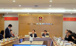 Tăng thêm đặt hàng, giao nhiệm vụ cho cơ quan báo chí