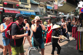 Du lịch dịp nghỉ lễ 30/4 và 1/5: Lại lo quá tải, chặt chém