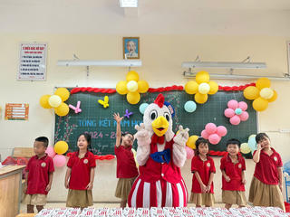 Khen thưởng cuối năm và nỗi ám ảnh của học trò