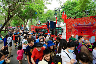 Hà Nội: 6 tháng đầu năm, hơn 220 triệu hành khách sử dụng vận tải công cộng