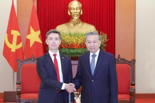 'Việt Nam là đối tác tin cậy và ưu tiên của EU tại châu Á-Thái Bình Dương'