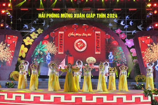 Lung linh chương trình nghệ thuật ‘Hải Phòng mừng Xuân Giáp Thìn 2024’