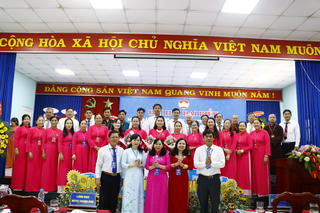 Nâng cao vai trò của Mặt trận trong tình hình mới