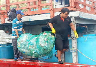 Bảo vệ môi trường biển từ mỗi chuyến vươn khơi