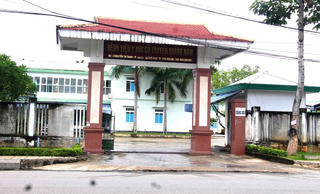 Quảng Nam: Bệnh viện y học cổ truyền chậm trả lương cho cán bộ, nhân viên