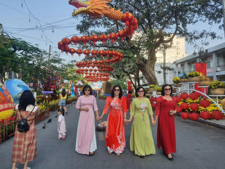 Đặc sắc chợ quê giữa lòng phố thị