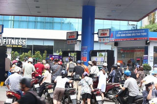 Bộ Công Thương đề xuất loạt giải pháp giải cứu doanh nghiệp xăng dầu