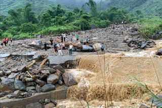 Ứng phó với lũ quét, sạt lở đất: Không thể chậm trễ