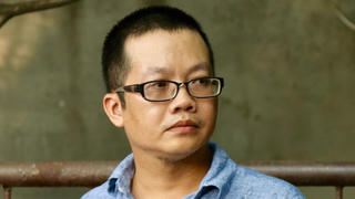 Nhà văn Uông Triều: Nghệ thuật - tình yêu sâu sắc vì con người