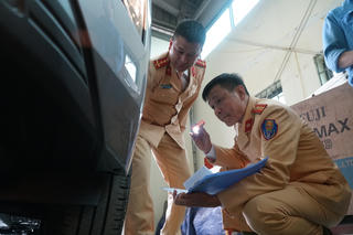 Danh sách trung tâm đăng kiểm tại Hà Nội và TP HCM được bổ sung lực lượng CSGT