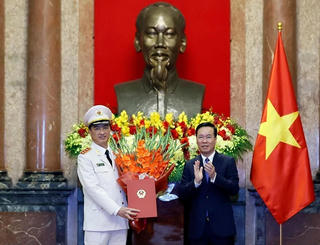 Thăng cấp bậc hàm Thượng tướng cho Thứ trưởng Bộ Công an Nguyễn Duy Ngọc