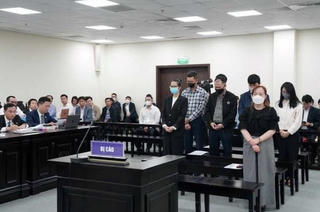 Xét xử cựu Chủ tịch Vimedimex: VKS khẳng định việc bắt giữ bị cáo Loan là khẩn cấp, đúng pháp luật