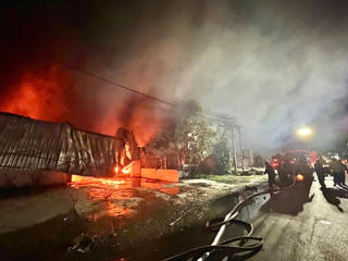 ‘Bà hoả’ thiêu rụi nhiều nhà xưởng tại Hải Dương