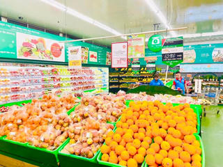 Dồi dào hàng hóa cung ứng dịp cuối năm