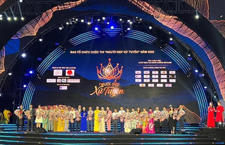 Người đẹp thứ nhất xứ Tuyên, Lê Khánh Linh dành toàn bộ giải thưởng giúp đỡ trẻ em nghèo