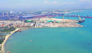 Quảng Ngãi: Đẩy nhanh tiến độ dự án sản xuất ray đường sắt 10.000 tỷ đồng