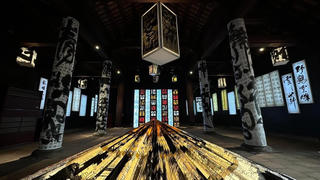 Trải nghiệm nghệ thuật thư pháp ở Văn Miếu - Quốc Tử Giám