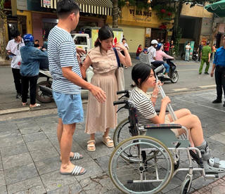 Hà Nội: Thí sinh bị gãy tay, gãy chân được hỗ trợ đặc biệt trong kỳ thi vào 10