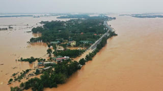 [Infographics] Dấu hiệu nhận biết và cách phòng tránh sạt lở đất