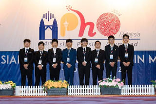 Học sinh Việt Nam giành huy chương Vàng sau nhiều năm dự Olympic Vật lý châu Á