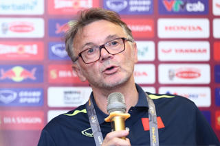 HLV Philippe Troussier: U23 Việt Nam lẽ ra phải ghi được thêm 3-4 bàn