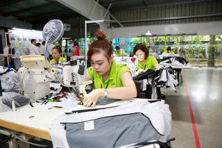 Chuẩn bị phương án điều chỉnh mức lương tối thiểu năm 2025