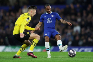 Chelsea giành vé vào tứ kết Champions League