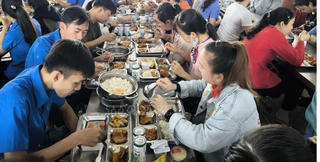 Bữa cơm Công đoàn gắn kết người lao động