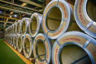 Hoa Sen lỗ 2 quý liên tiếp