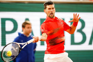Novak Djokovic đánh bại tay vợt Yoshihito Nishioka của Nhật Bản