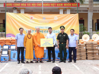 Cùng chung tay ‘thắp sáng Cà Roòng’