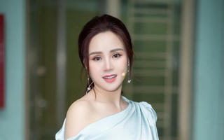 Công an TP HCM triệu tập ca sĩ Vy Oanh