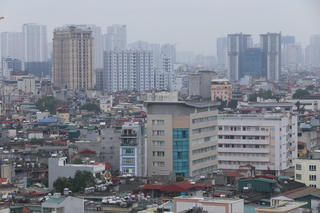 Quy định về số lượng nhà được bán trong 1 năm: Không phù hợp với quan hệ thị trường