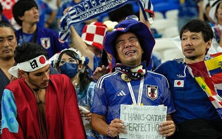 Nụ cười và nước mắt