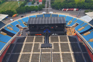 Cận cảnh sân khấu hiện đại của BlackPink ở Mỹ Đình