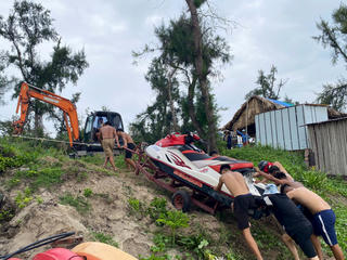 Đặc khu Cô Tô tranh thủ từng giờ chống bão