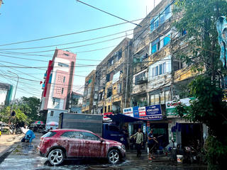 Thấp thỏm trong chung cư xuống cấp