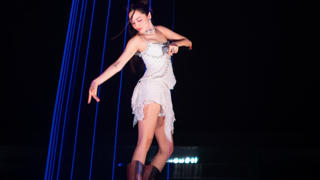 Có gì trên sân khấu tập 3 'Chị đẹp đạp gió rẽ sóng' mùa đầu tiên?