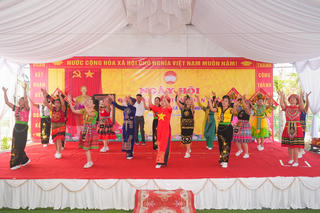 Hải Phòng: Sôi nổi ngày hội Đại đoàn kết toàn dân tộc tại huyện Vĩnh Bảo