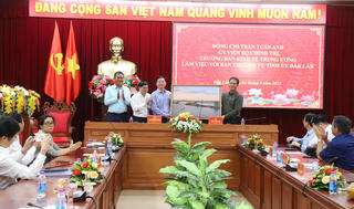 Ban Kinh tế Trung ương làm việc với Tỉnh ủy Đắk Lắk về công tác quản lý, bảo vệ và phát triển rừng