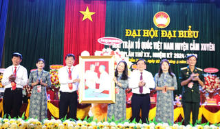 Hà Tĩnh tổ chức thành công Đại hội Đại biểu MTTQ điểm cấp huyện