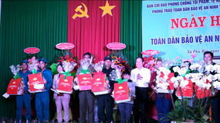 Tổ chức Ngày hội Toàn dân bảo vệ an ninh Tổ quốc hướng về cơ sở