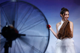 Hoa hậu Thùy Tiên cuốn hút trong 'Cuộc hẹn cuối tuần'