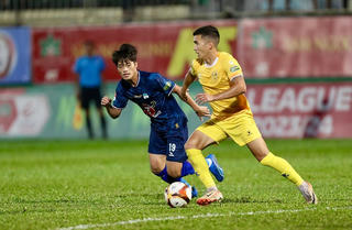 Vòng 15 V.League 2023/2024: Thoát khỏi nhóm cuối