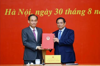Thủ tướng giao Quyền Bộ trưởng Bộ Ngoại giao cho ông Lê Hoài Trung